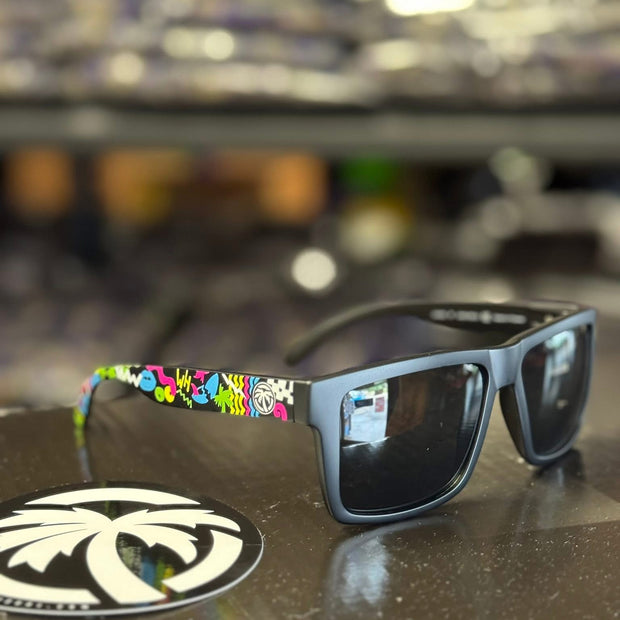 Heatwave Visual Vise 'Beach Party Customs'